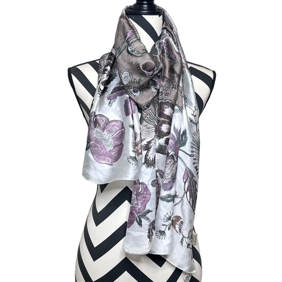 NWT Max Studio OS Satin Floral Scarf Wrap - Picture 2 of 7